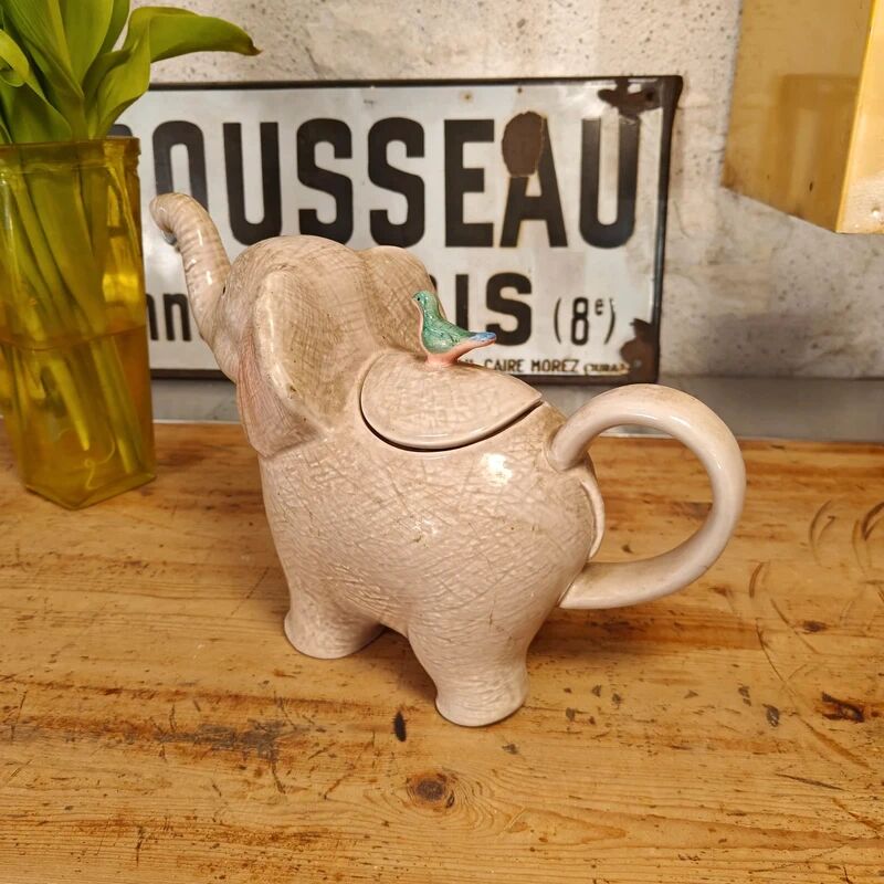Théière éléphant vintage