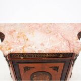 Commode marquetée, Italie, milieu du XIXe siècle.