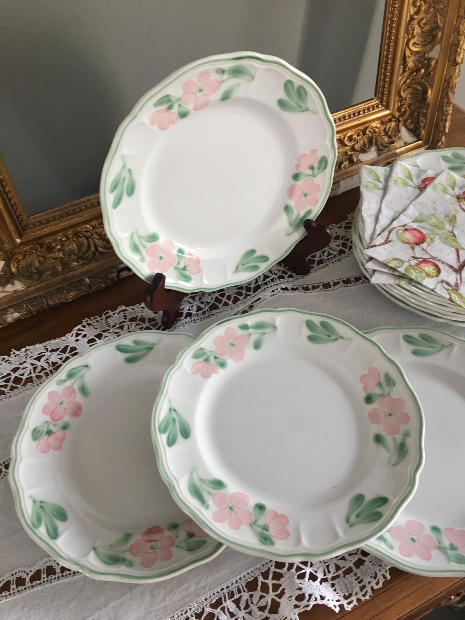 6 vintage dessert plates, Salins France