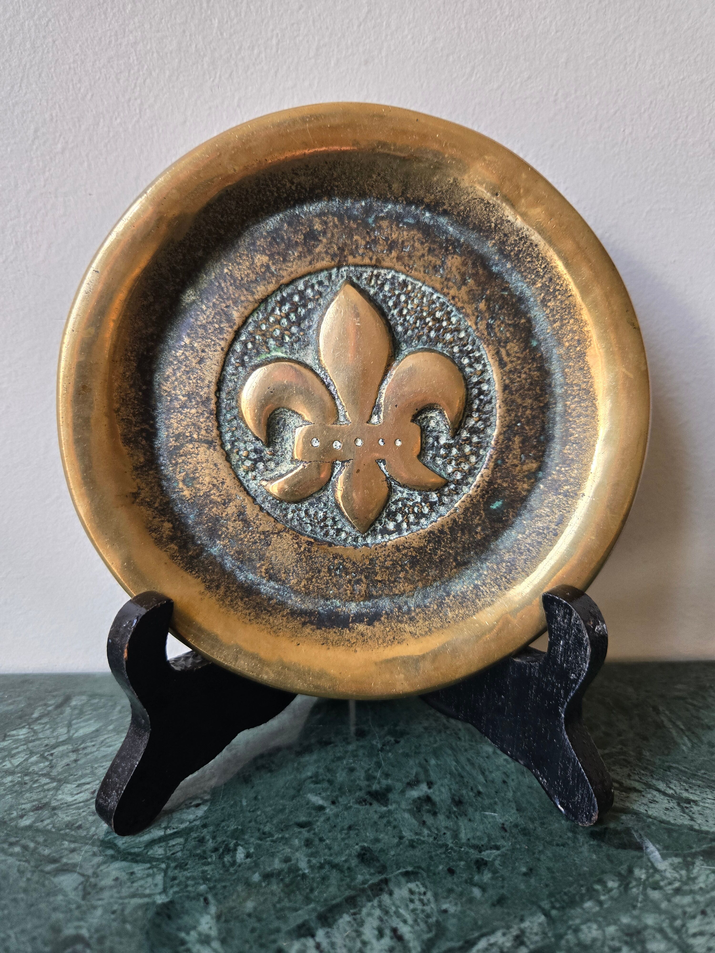 Coupelle, vide poche fleur de lys en bronze