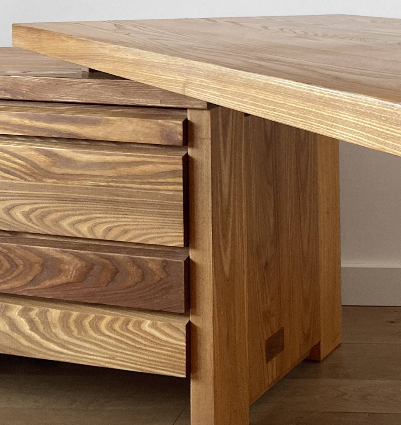 Pierre Chapo B19 Desk Solid Elm