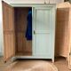 Armoire parisienne