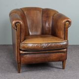 Club armchair in sheepskin