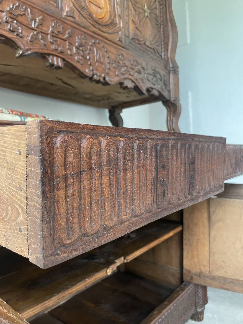 Auvergne brutalist folk art furniture 1890