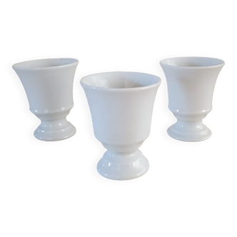 3 small porcelain pots