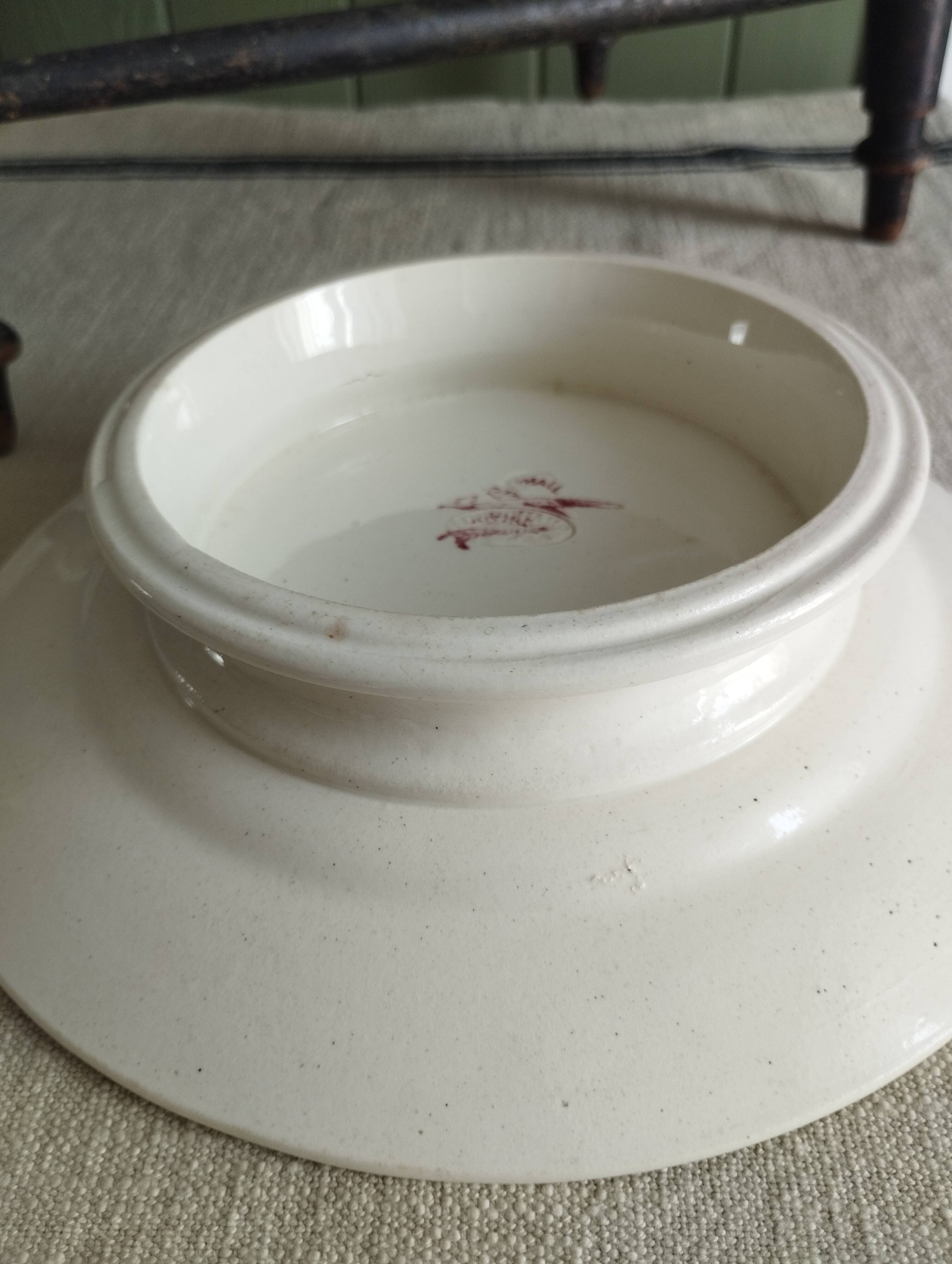 Iron earth plate Longchamp "Small Bird"