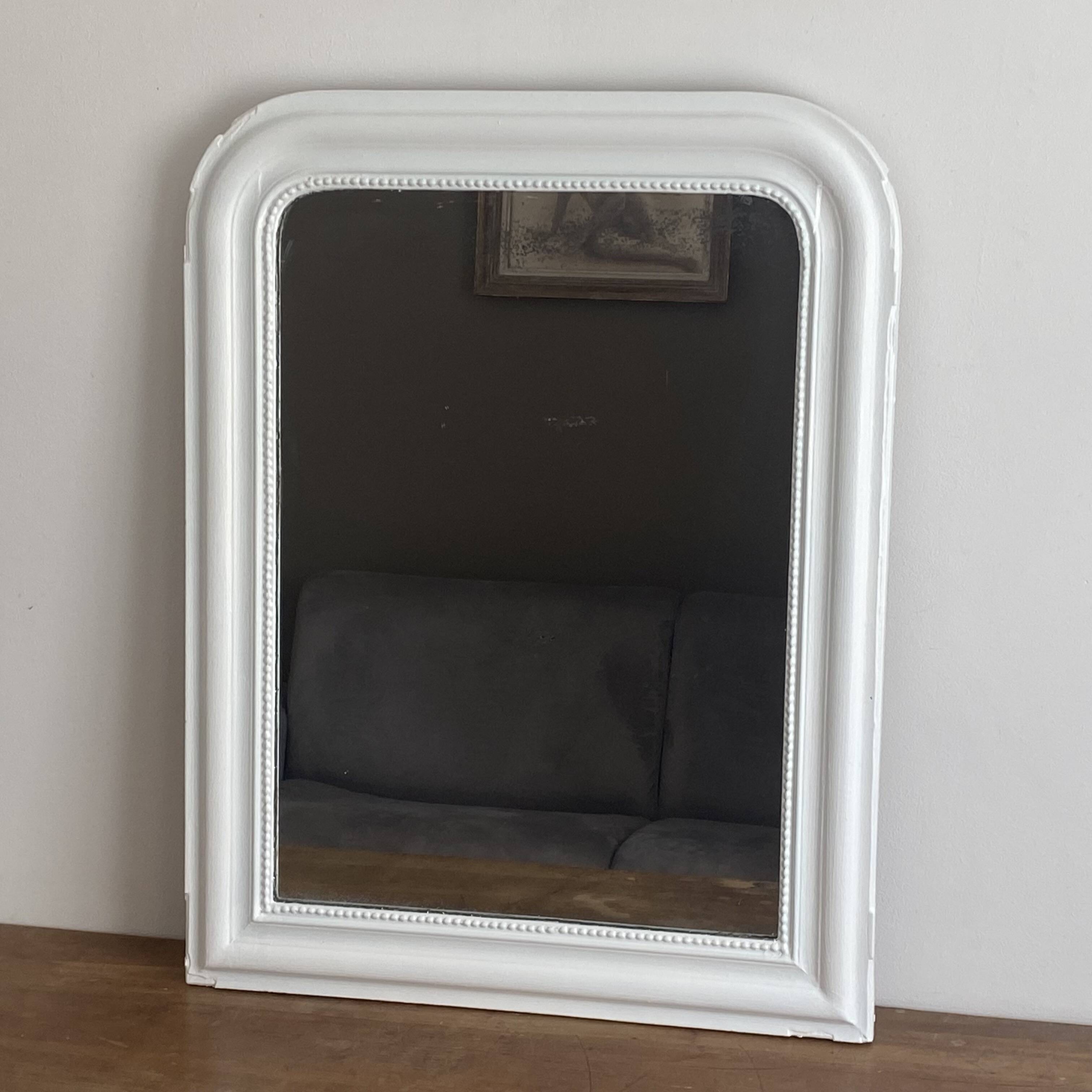 Louis Philippe mirror, late 19th century. White. 80x60.