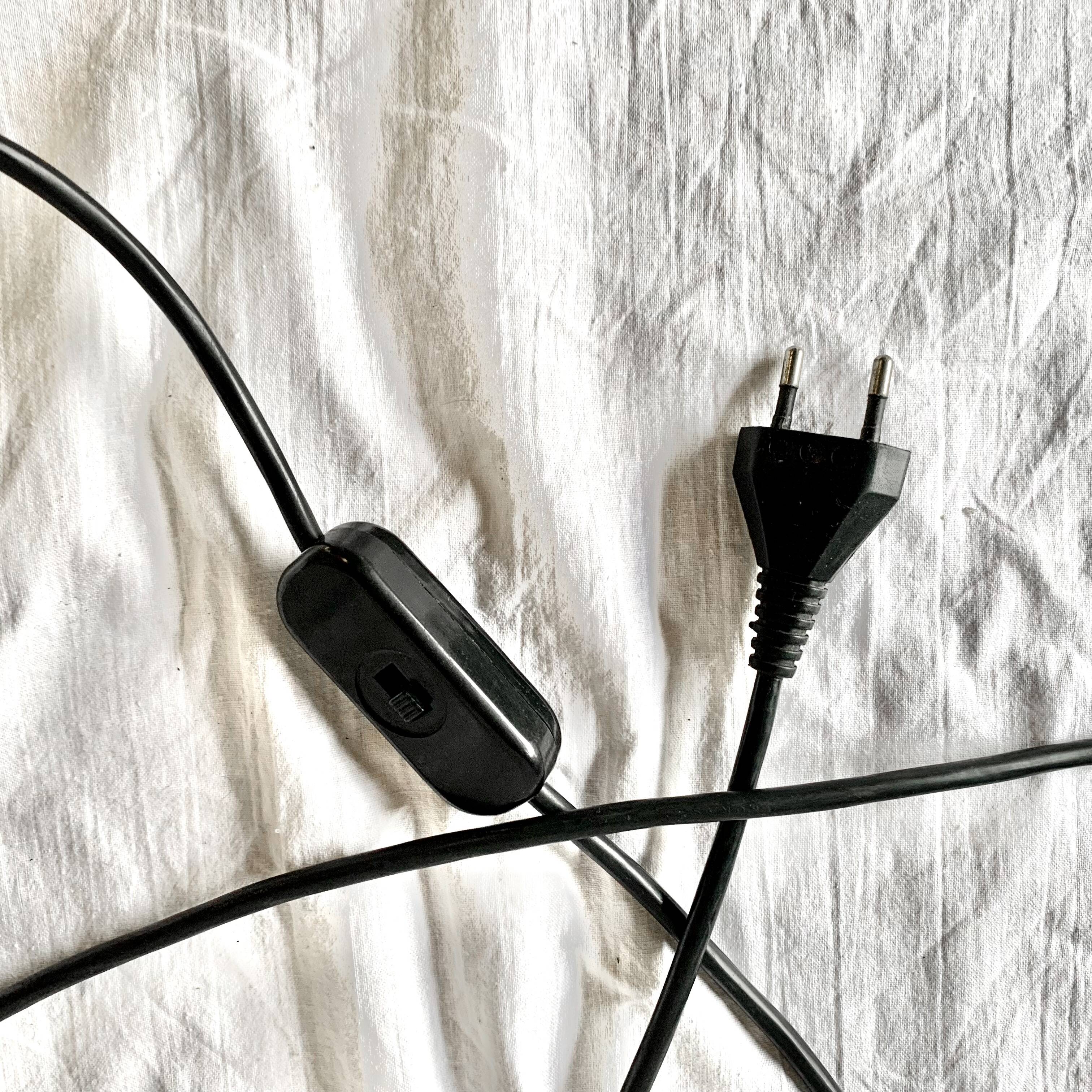 Large vintage brass lamp base - height: 75 cm