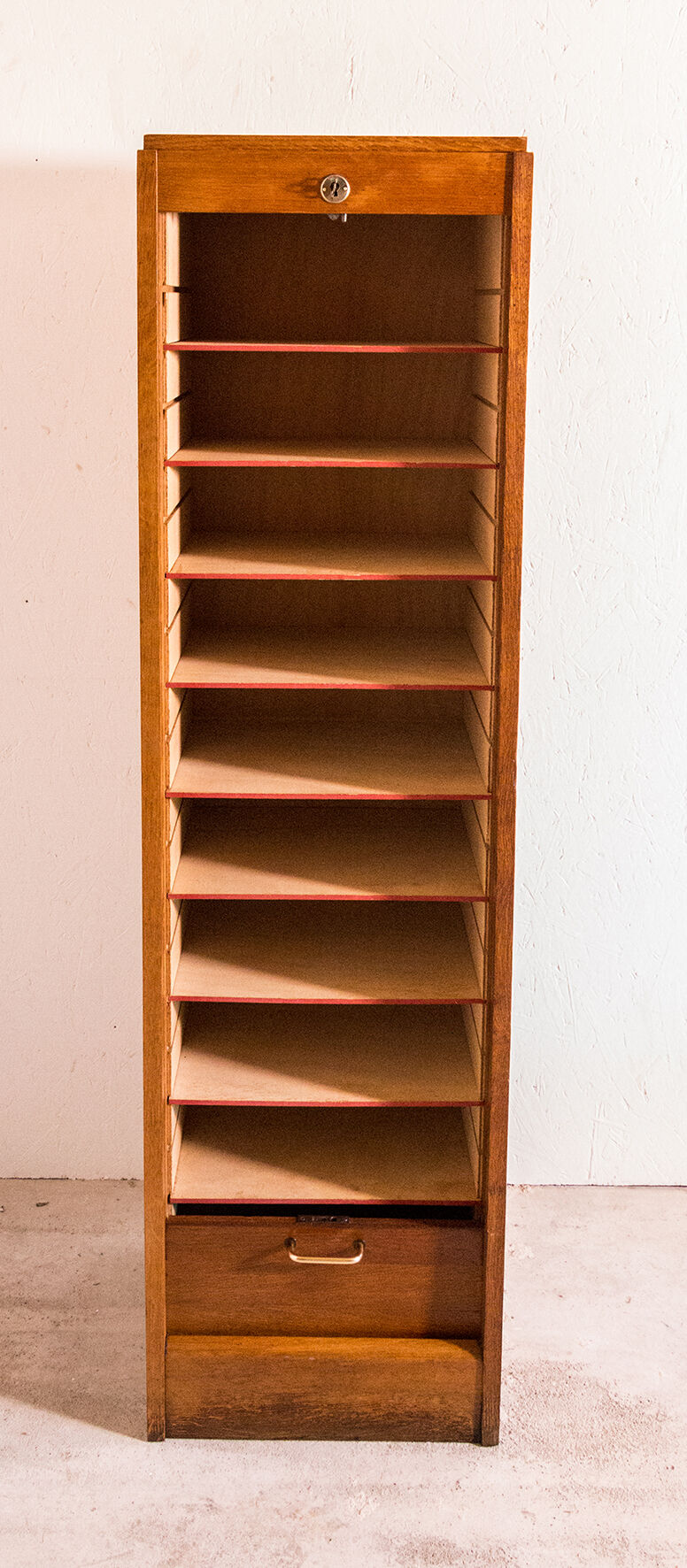 Meuble classeur à rideau