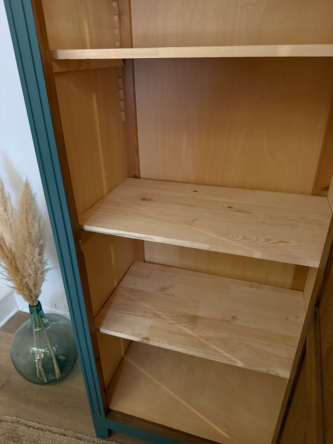 Small Parisian wardrobe