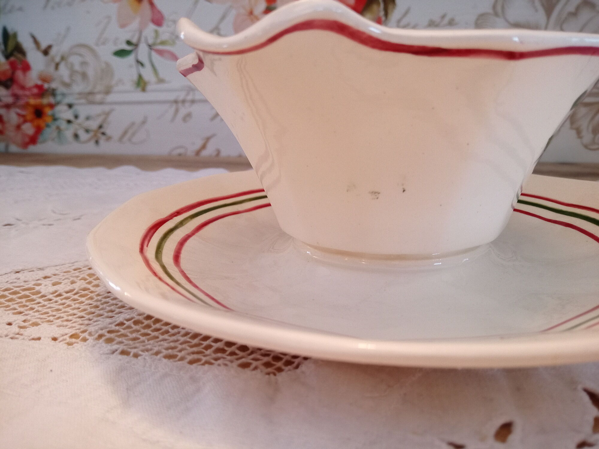 Saucière Sarreguemines France model Armelle hand-painted décor (identical copy No.1)