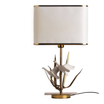 Swans Flying Table Lamp