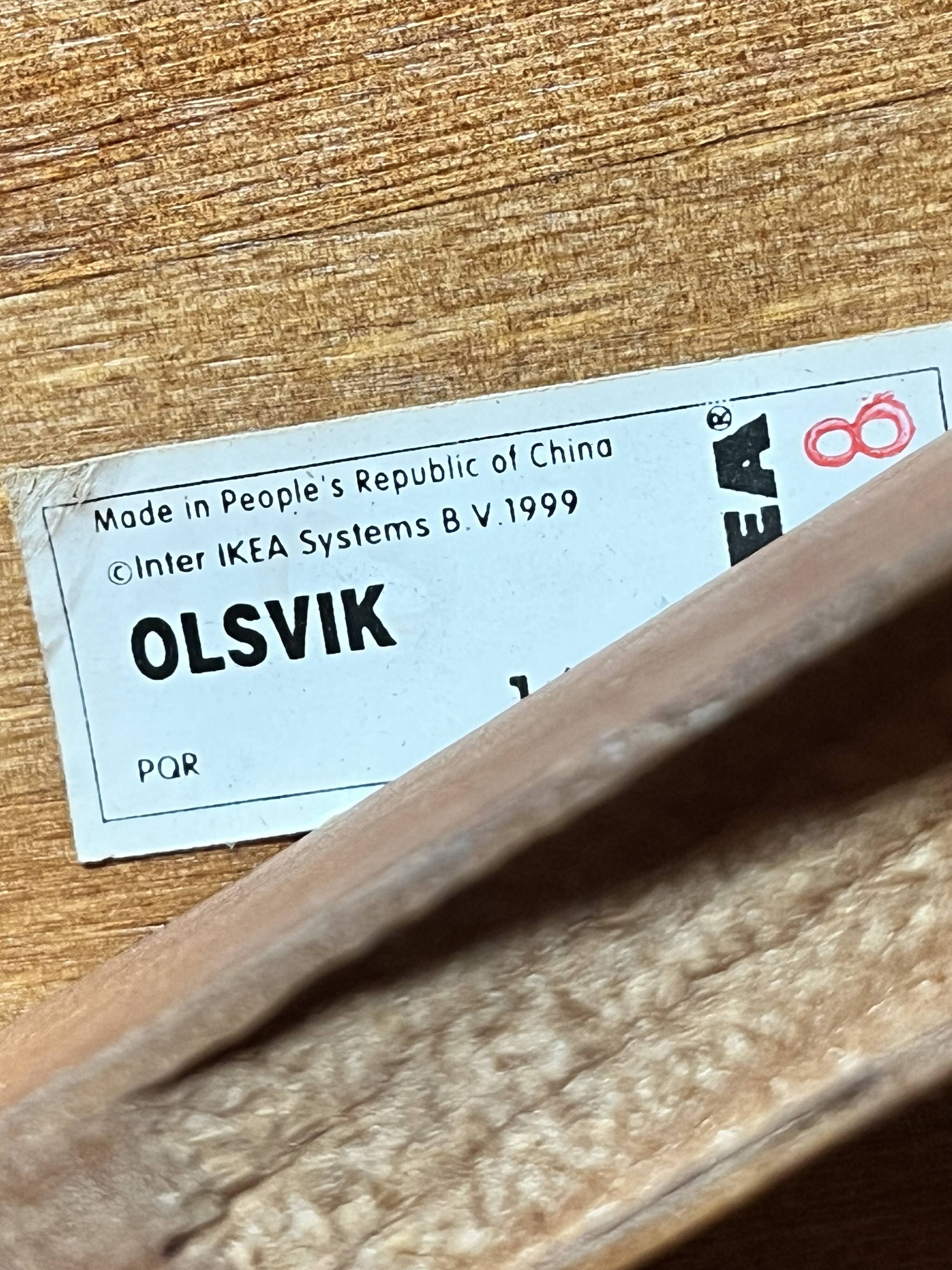 Table d'appoint vintage IKEA Olsvik en pin massif (Années 2000)