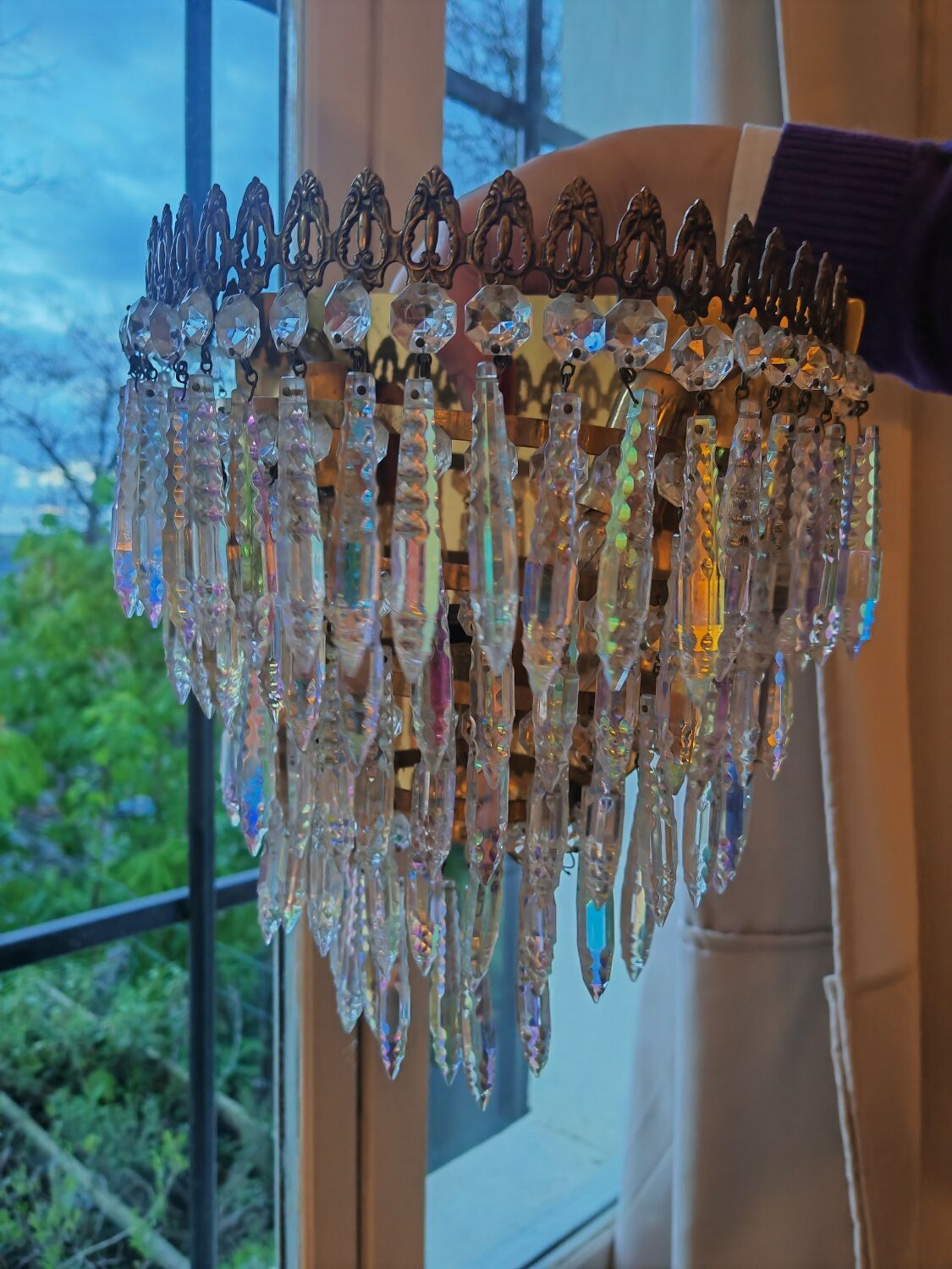 Crystal wall lamp