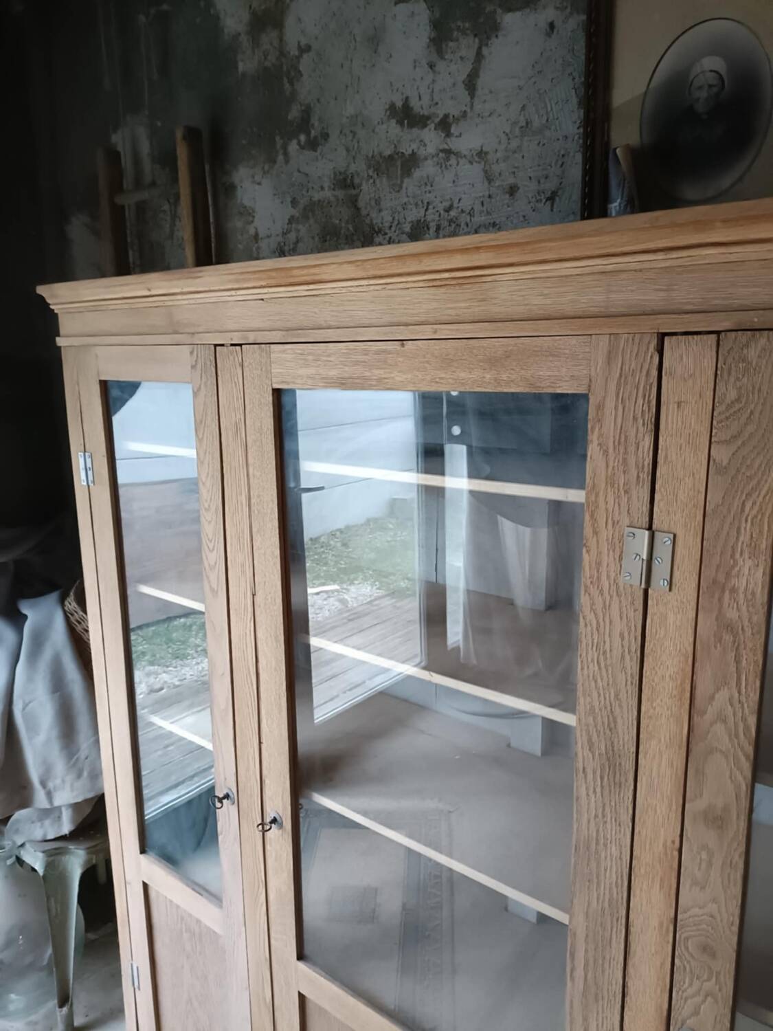 Display cabinet