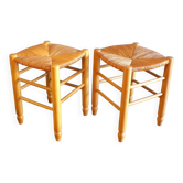 Paire de tabourets paillés en bois tourné