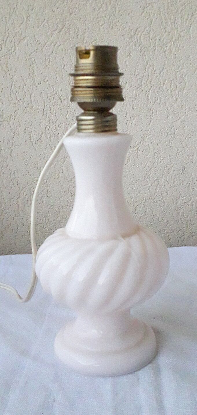 Pied de lampe opaline rose