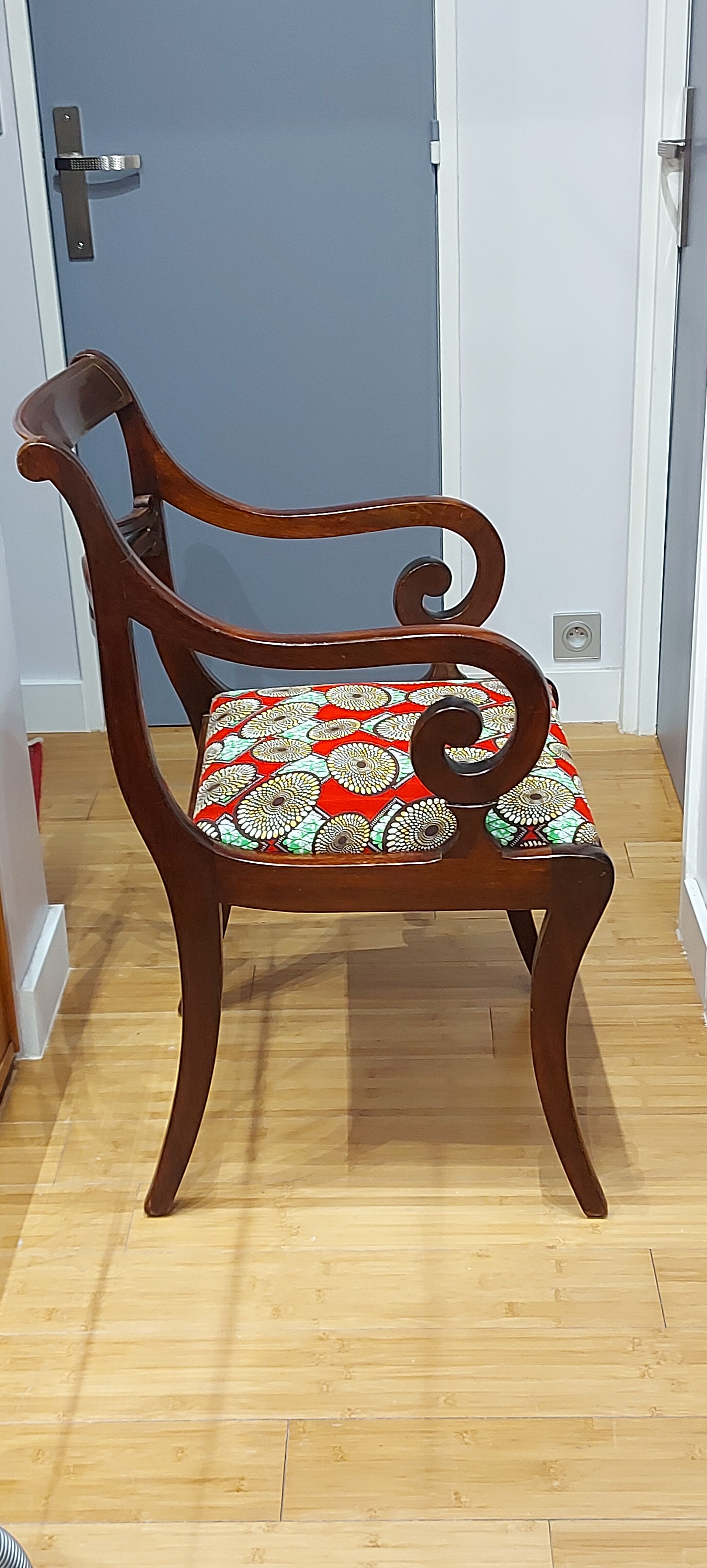 Louis Philippe style armchair/ Restoration