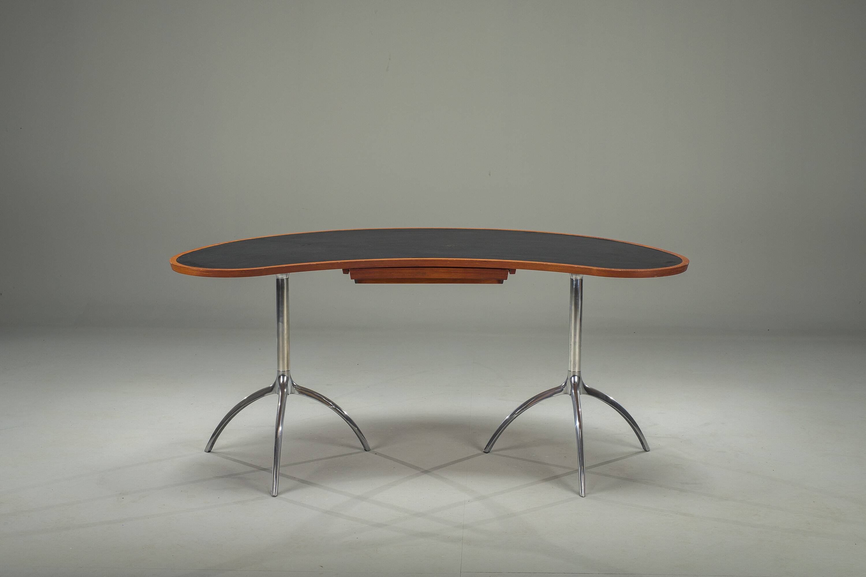Model 909 Tree Table Desk attributed to Paolo Rizzatto for Alias, Italy, 20