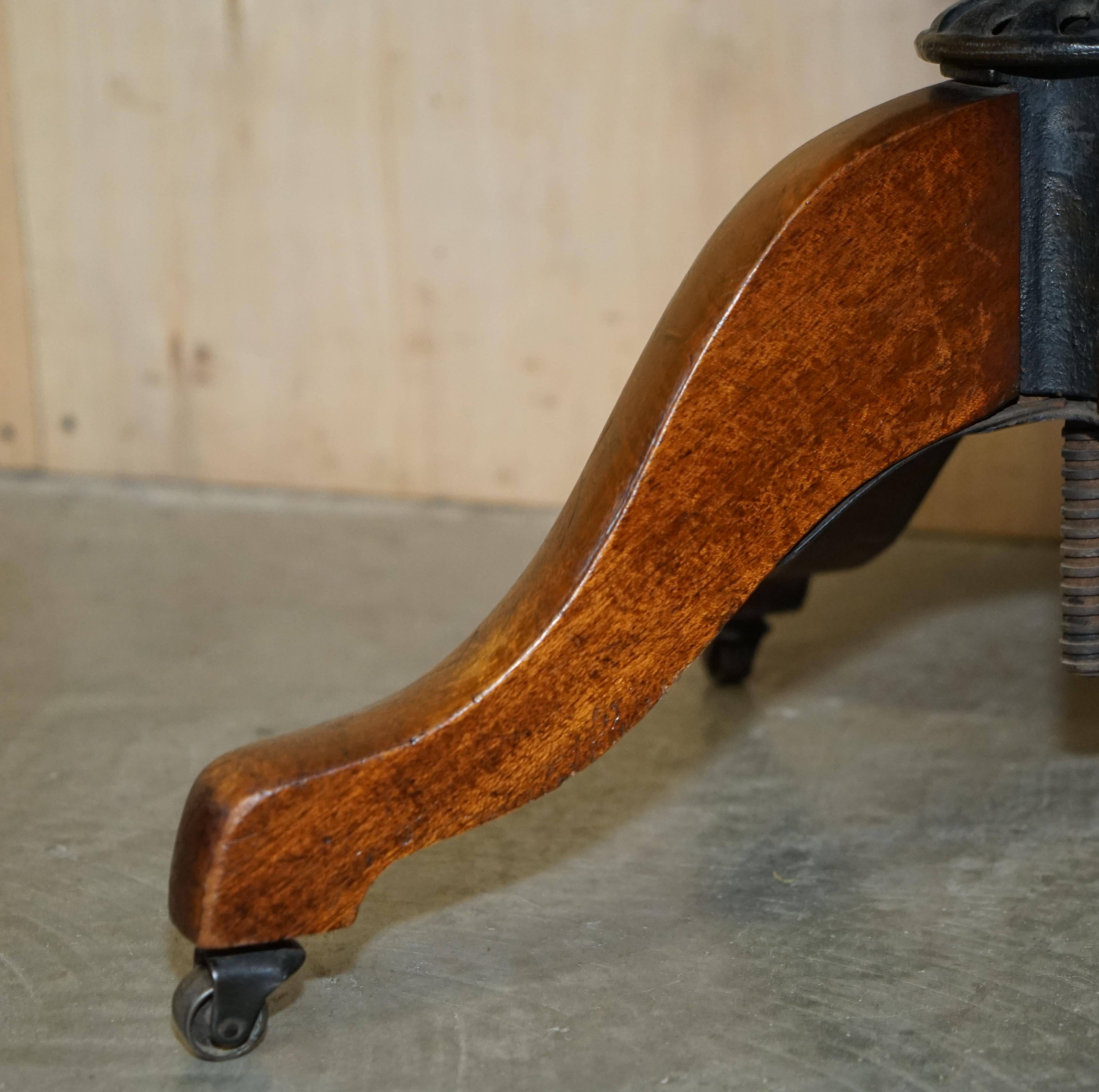 Chaise de capitaine antique George Hepplewhite 1880 cuir