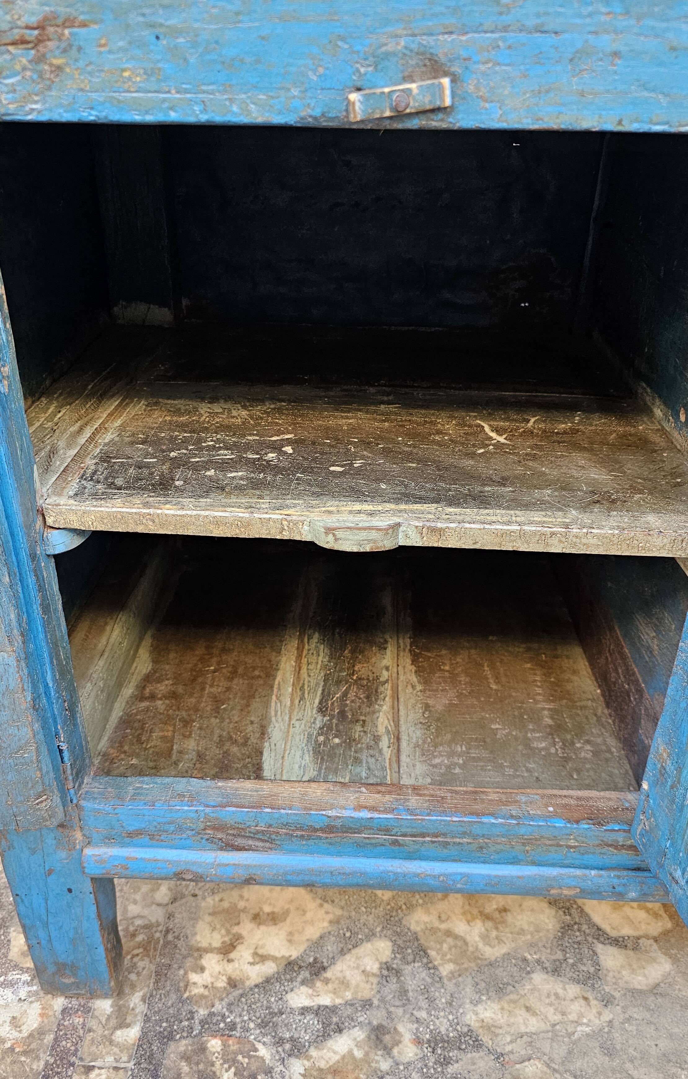 Ancien buffet en teck birman