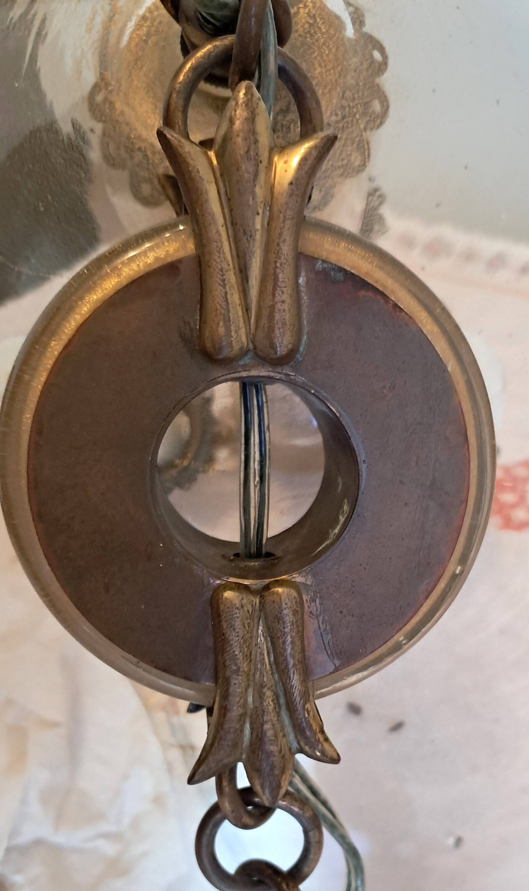 3-light chandelier in Murano glass and gilded brass, 1940.