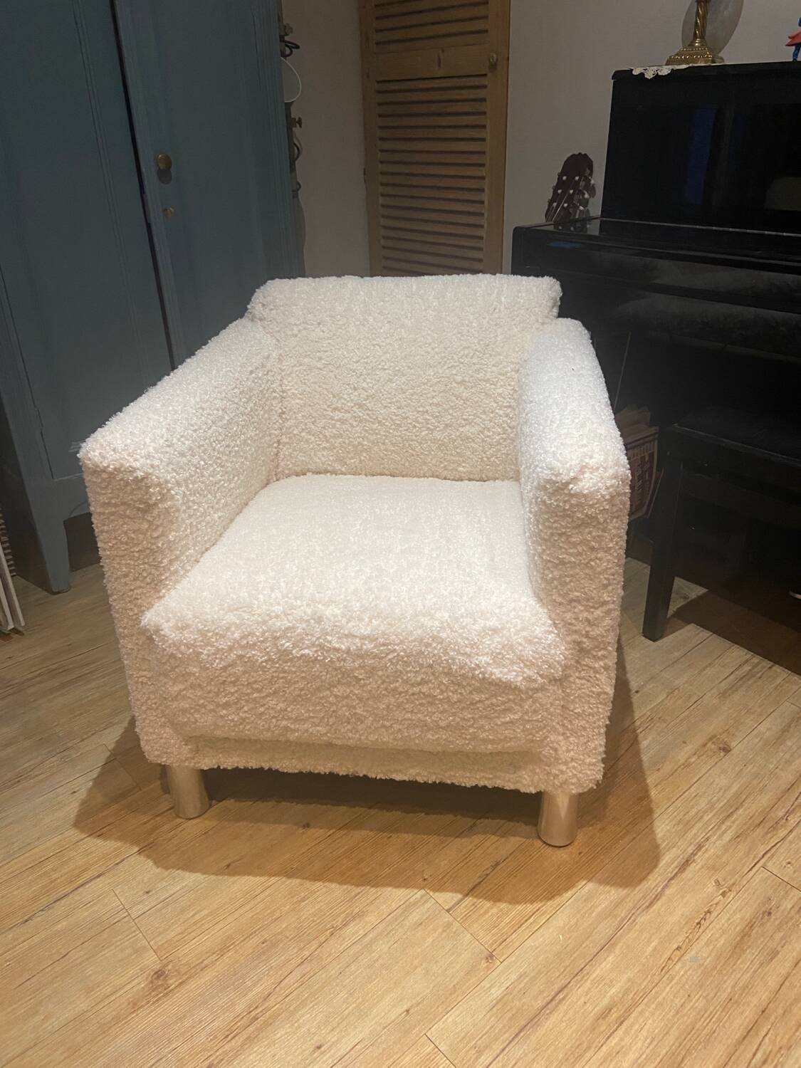 White tulle armchair