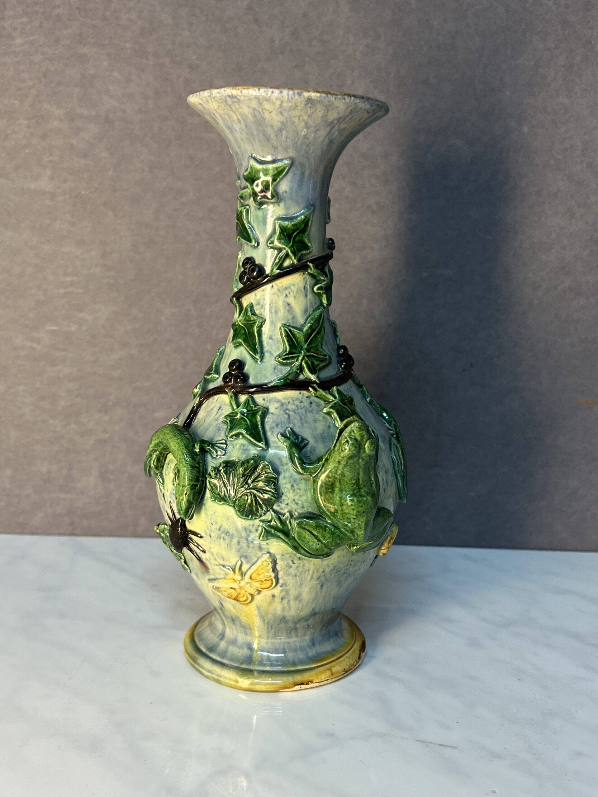 Majolica Palissy vase, dating from the Victorian era circa 1890
