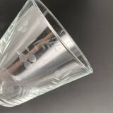 Water glasses with chiseled patterns