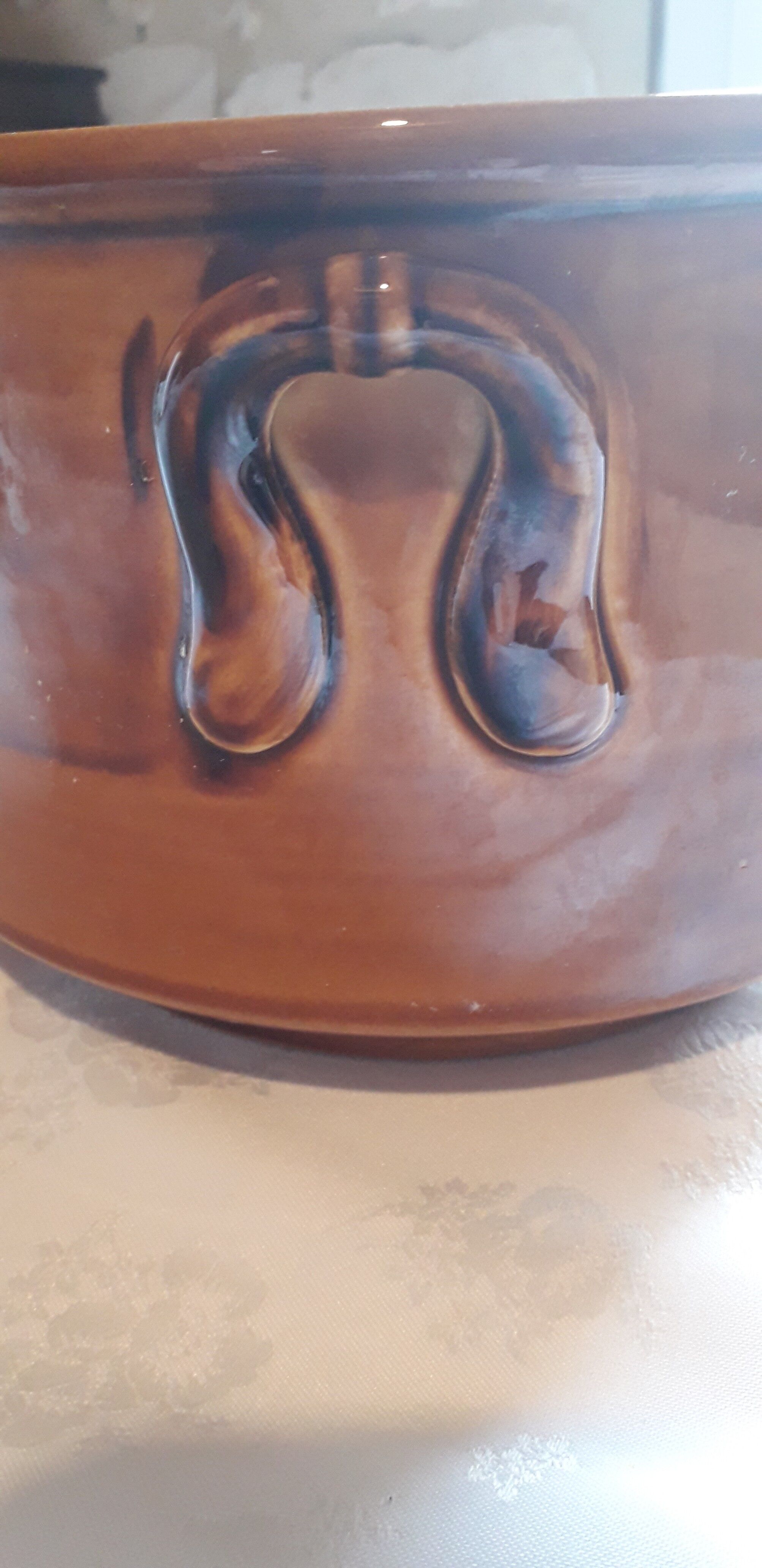 Large ceramic salad bowl/vegetable from St Clément