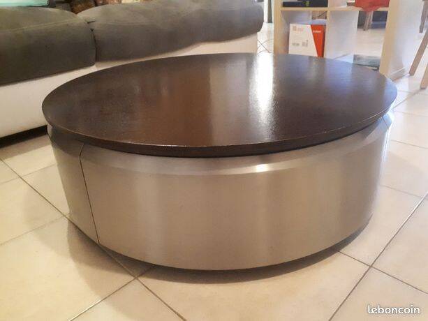 Design coffee table in brushed steel and wood