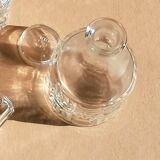 Servant salt shaker pepper golden metal