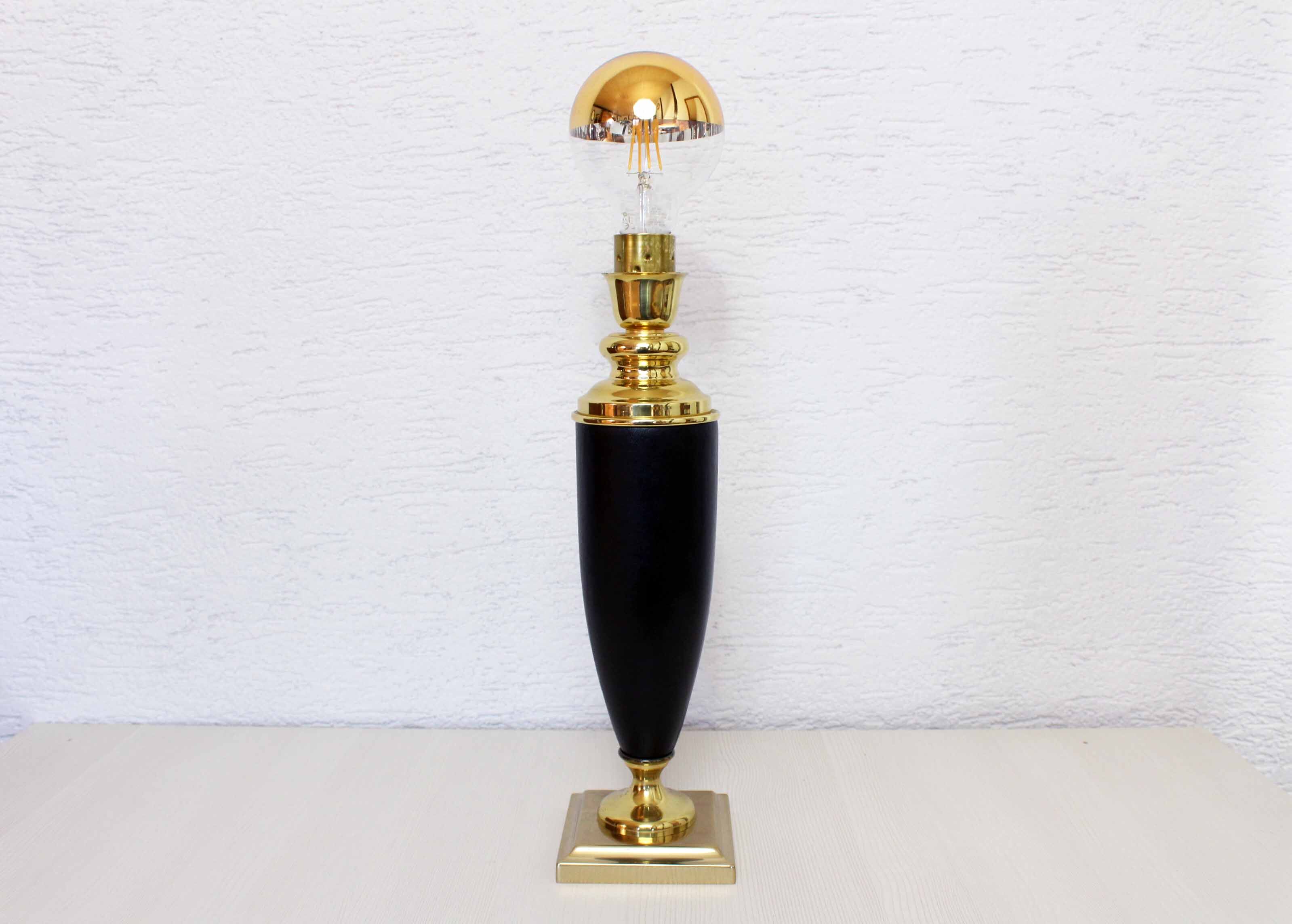 Table lamp Le Dauphin leather and brass
