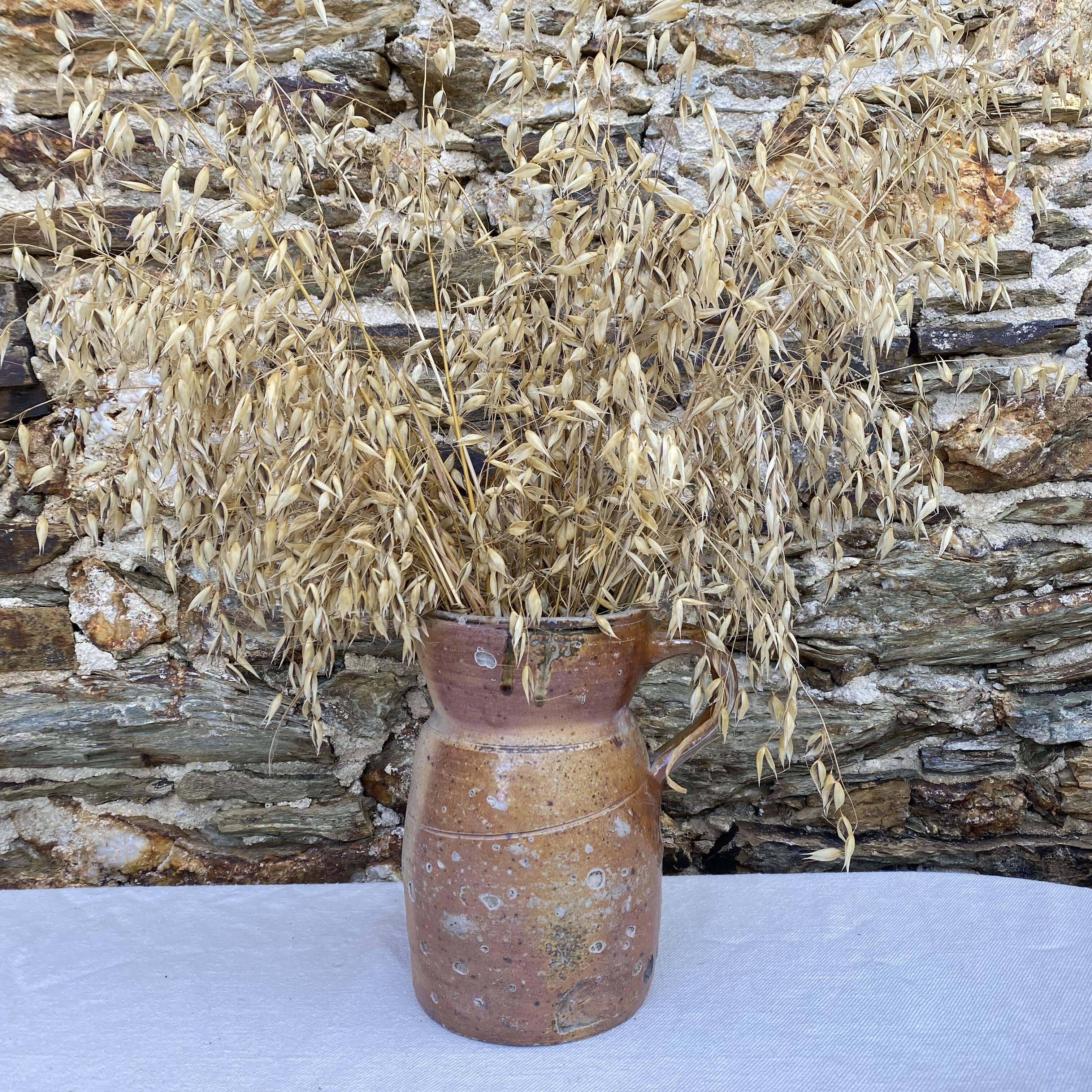 Pichet ancien en grès pyreté