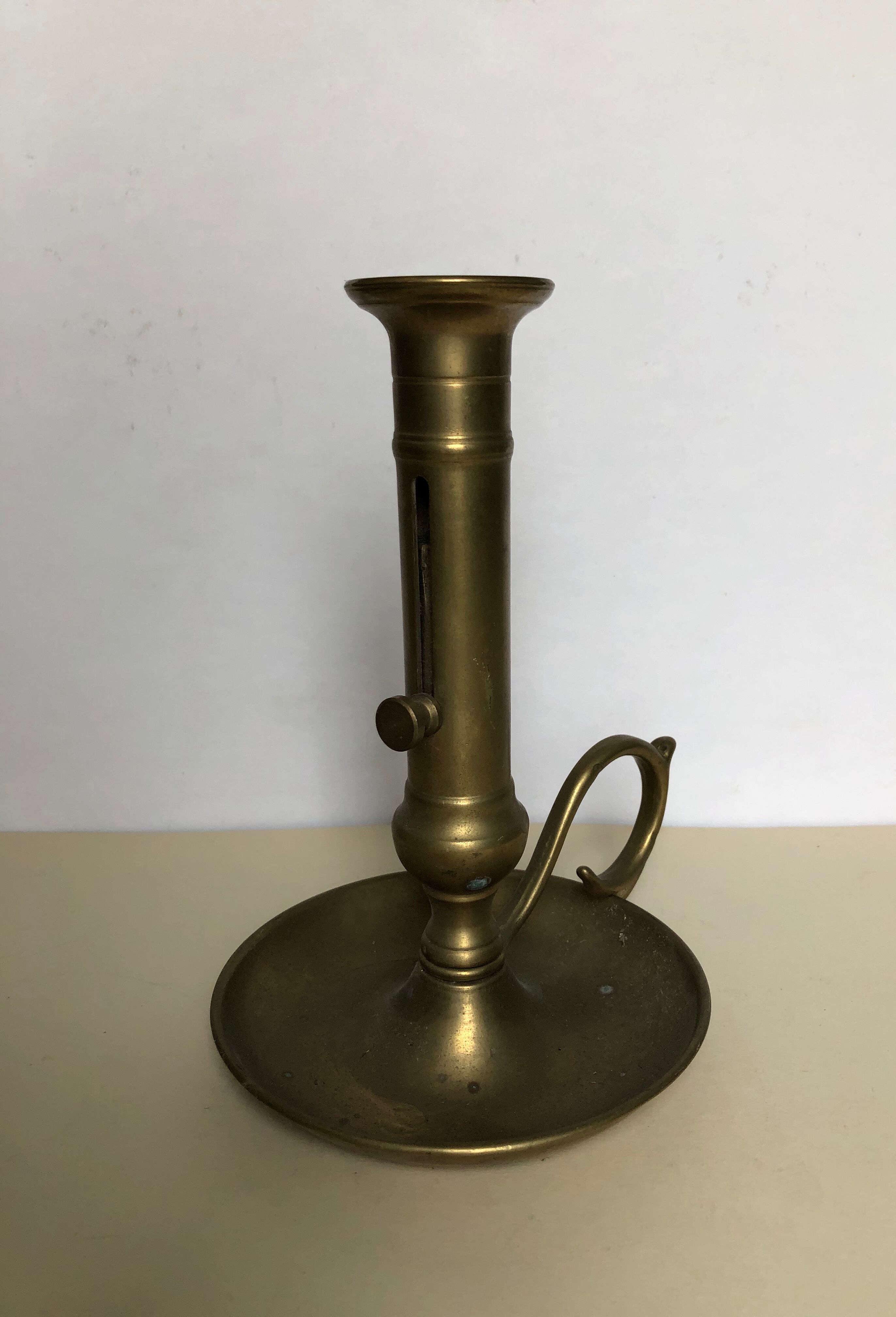 Hand-held candlestick