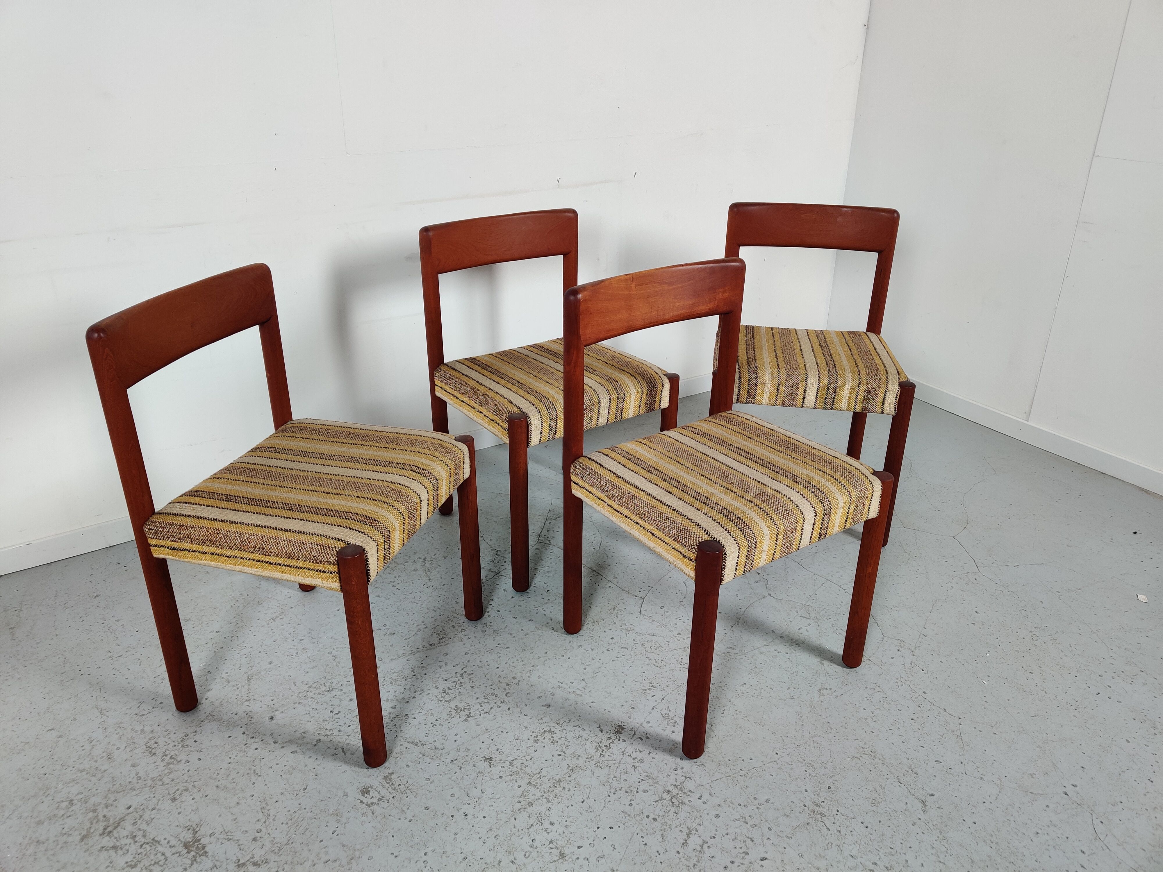 4 Scandinavian teak chairs, Denmark 60s