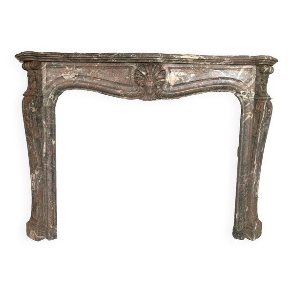 Cheminée de style Louis XV en marbre de breche rouge XIX siècle