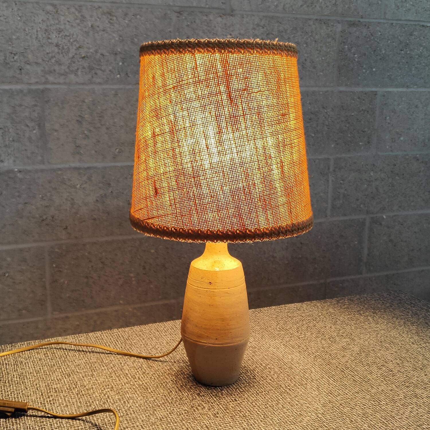 Patinated sandstone and jute ceramic lamp
