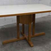 Rare set de 6 tables Baumann 1990, 80x120 et demi lune 120cm