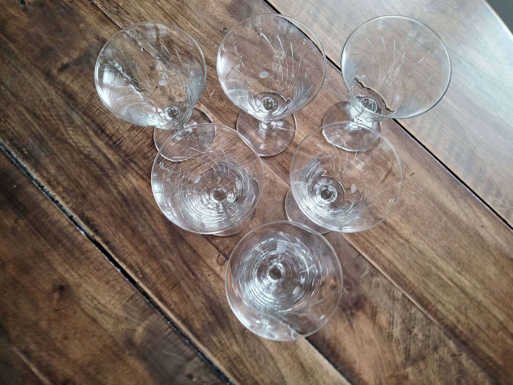 Lot of 6 vintage wine glasses drinking flared glass engraved opaque bubbles décor