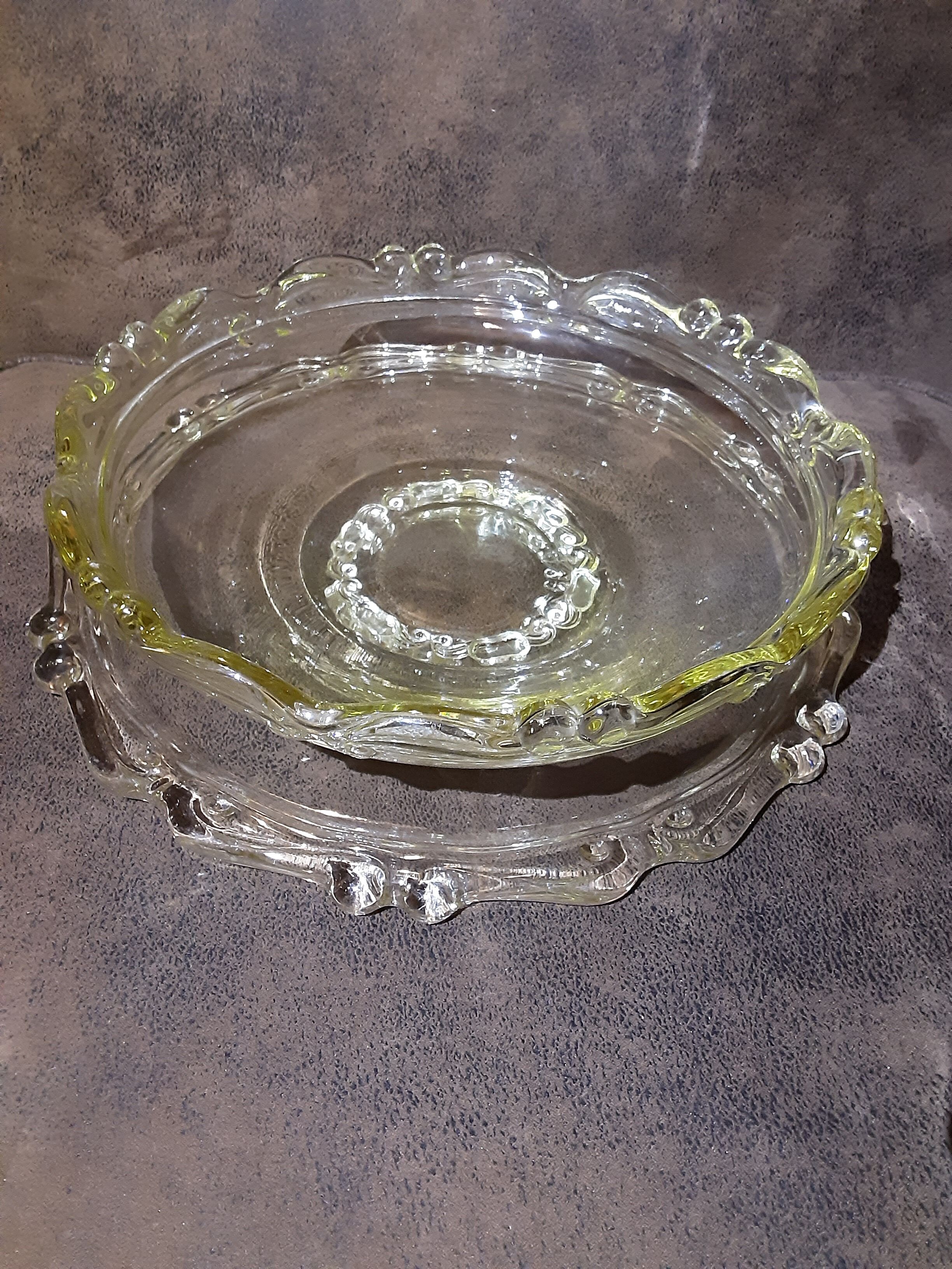 Coupe et plateau verre