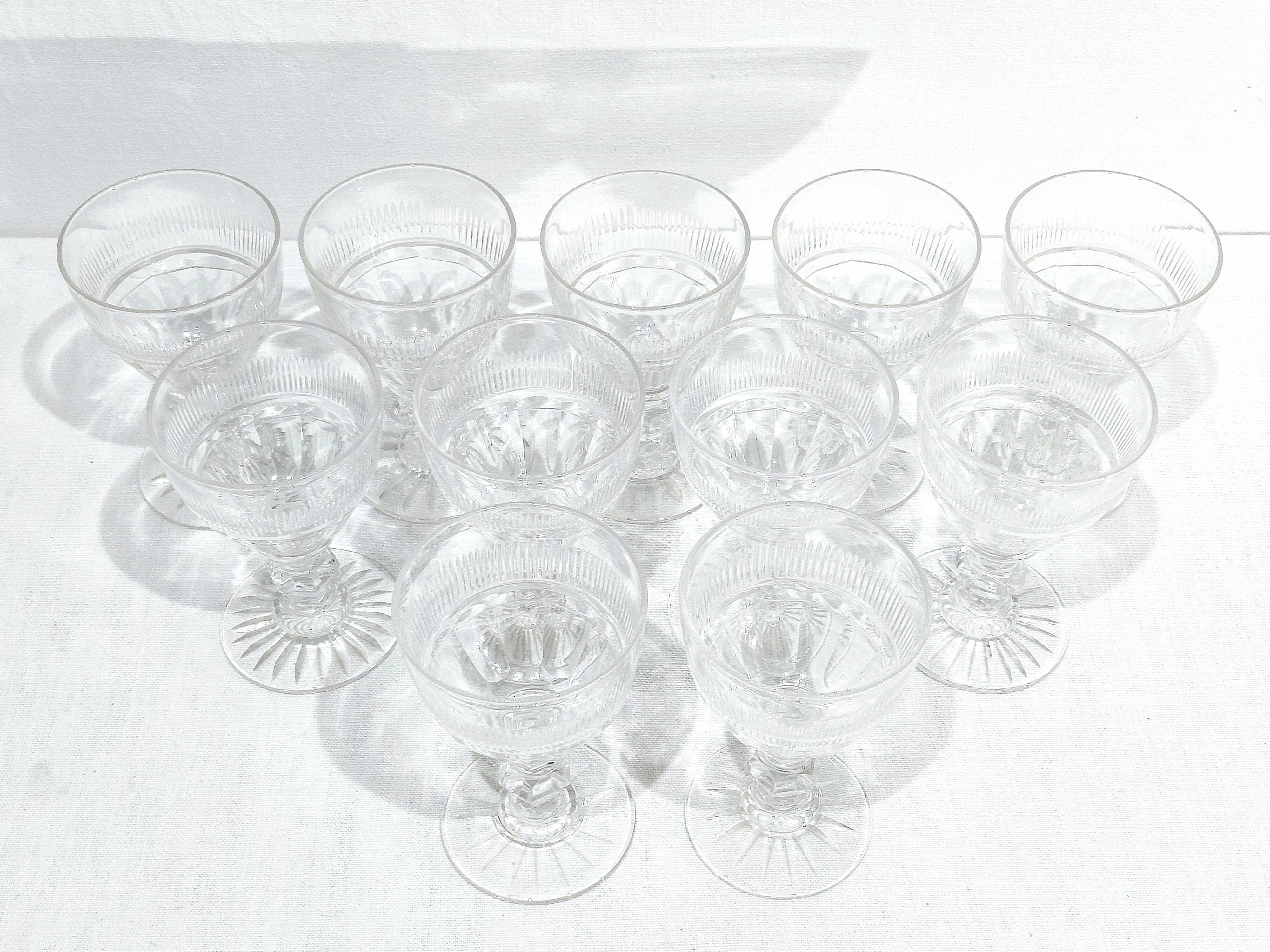 Baccarat - 11 red wine glasses catalogue 1841