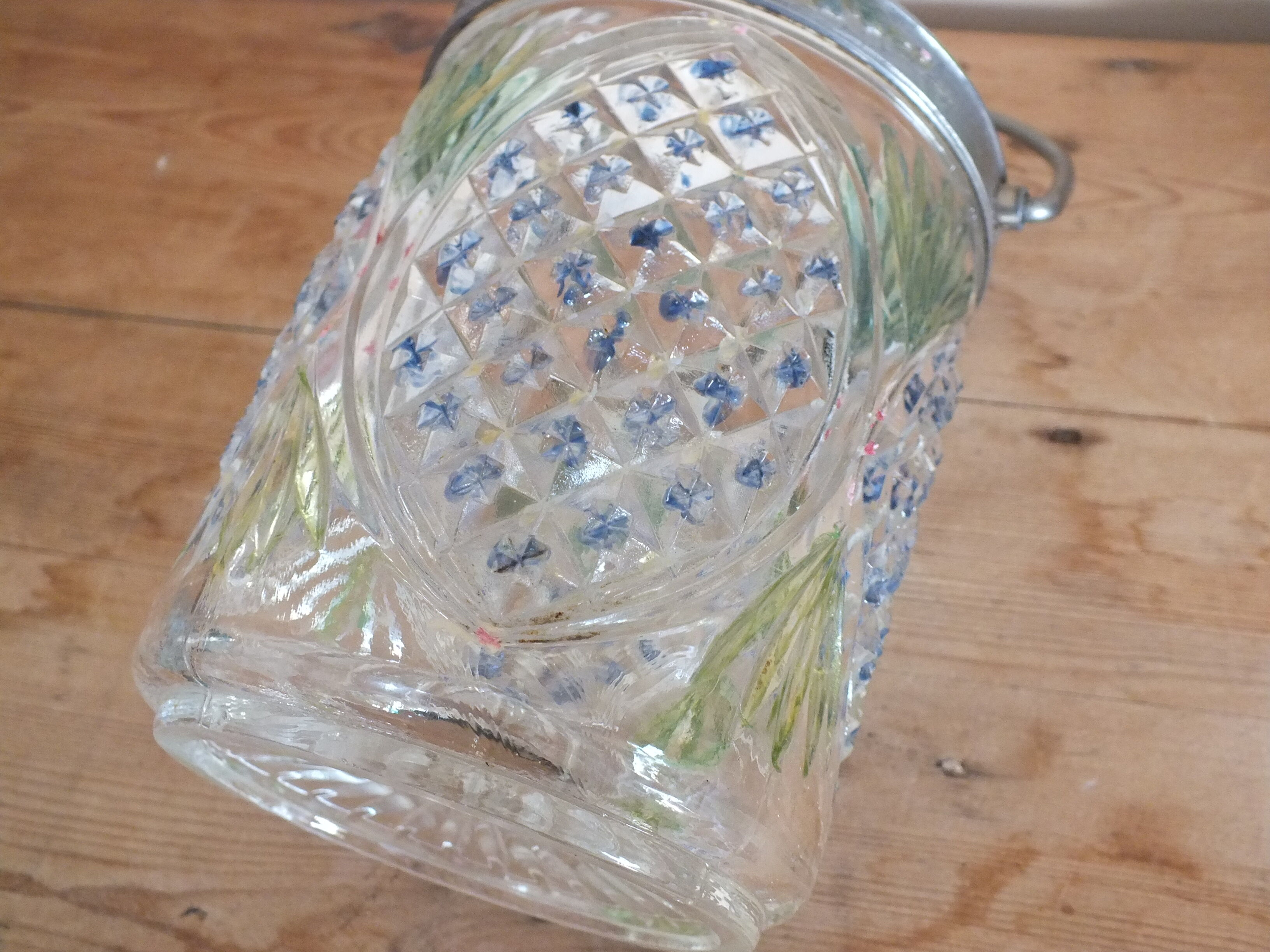 Antique Crystal Moulded Biscuit Bucket Painted Diamond Tips