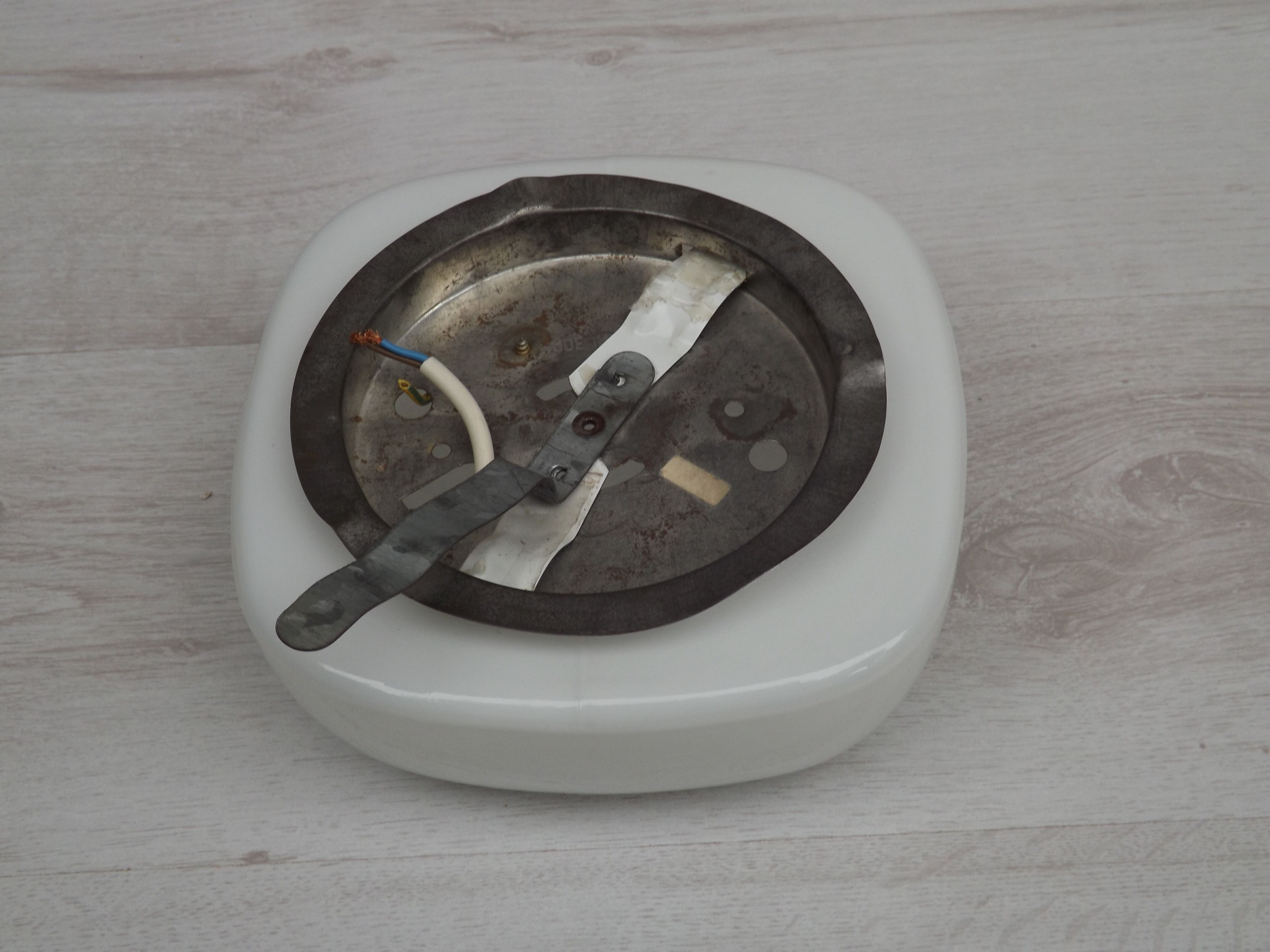 White opaline ceiling 20 x 20 cm