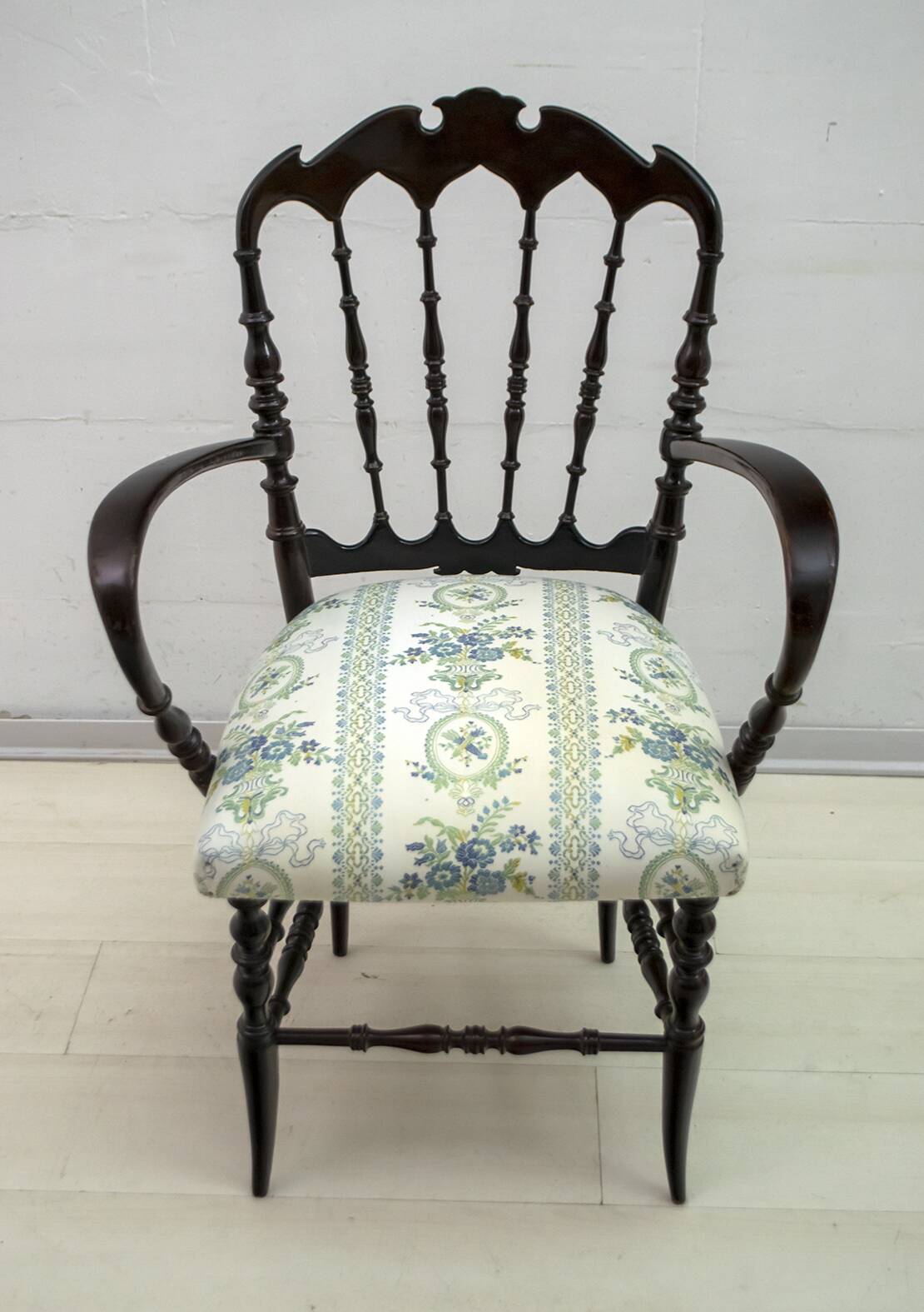 Giuseppe Gaetano Descalzi Midcentury Italian Chiavari Sofa and 2 Armchairs