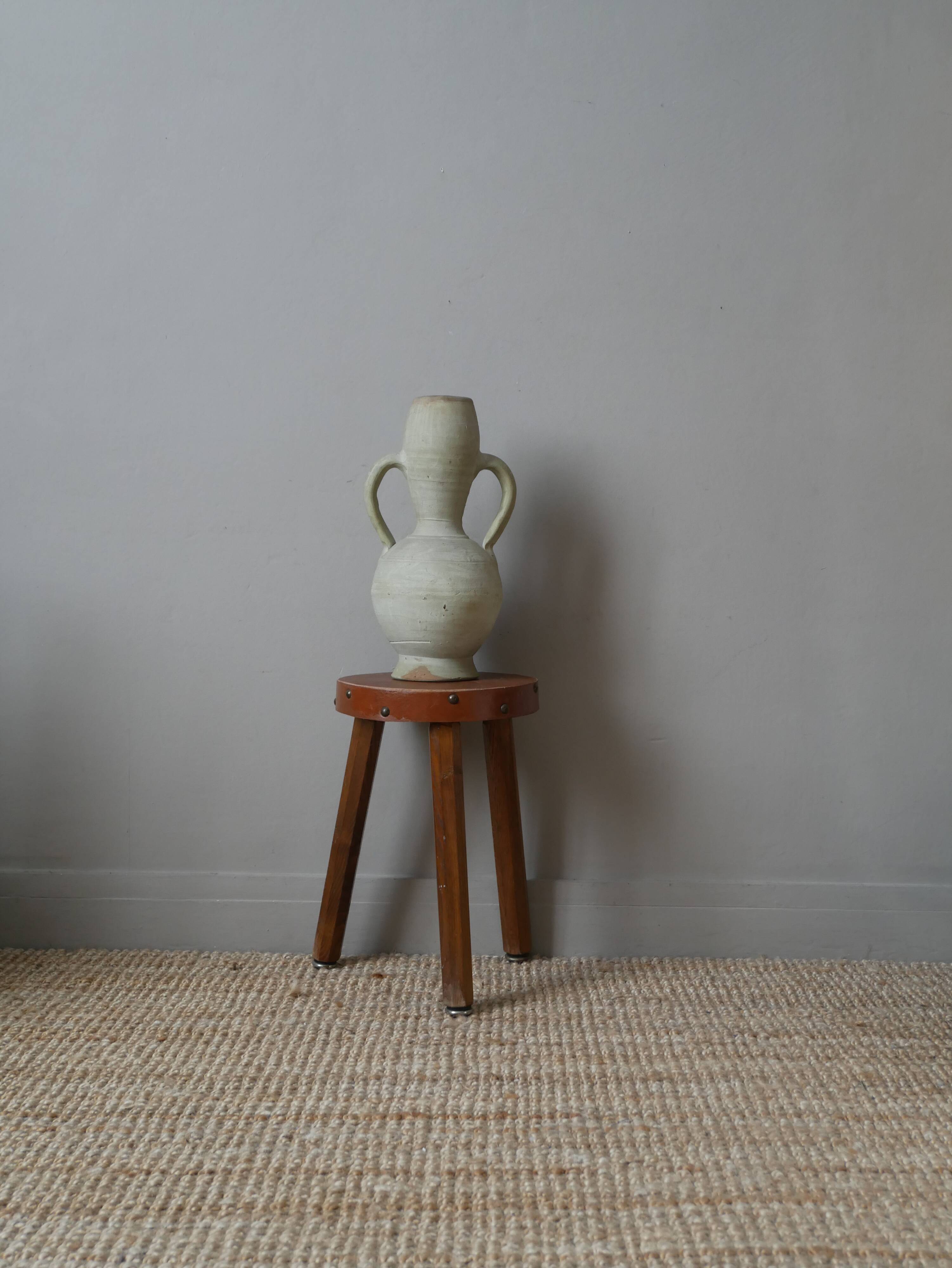 Terracotta jar pottery handmade artisanal slow Scandinavian decoration japandi wabi-sabi