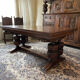 Table à manger de style renaissance basque