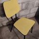 Chaise en formica jaune 1960