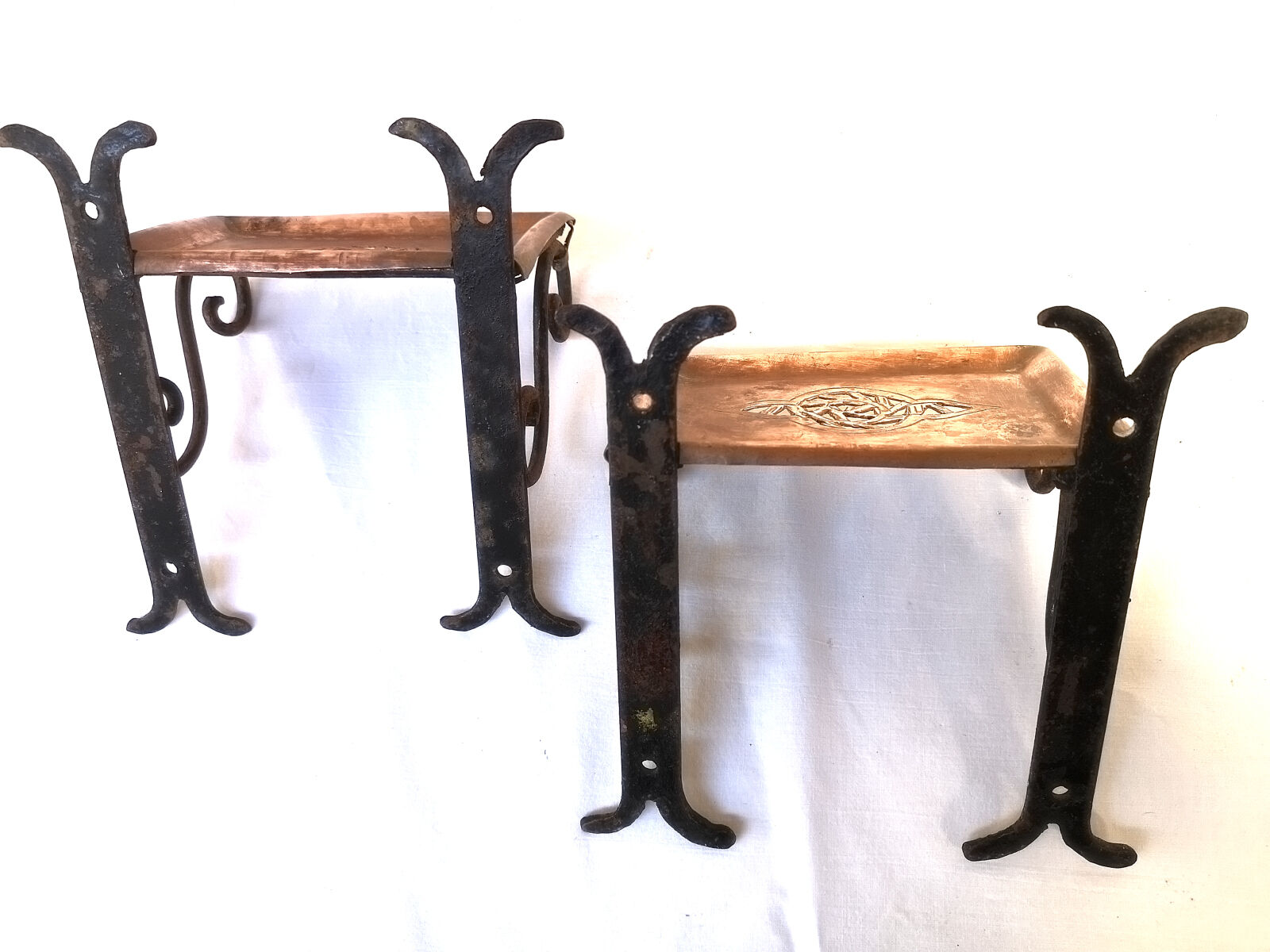 Pair of Arabic soap holders