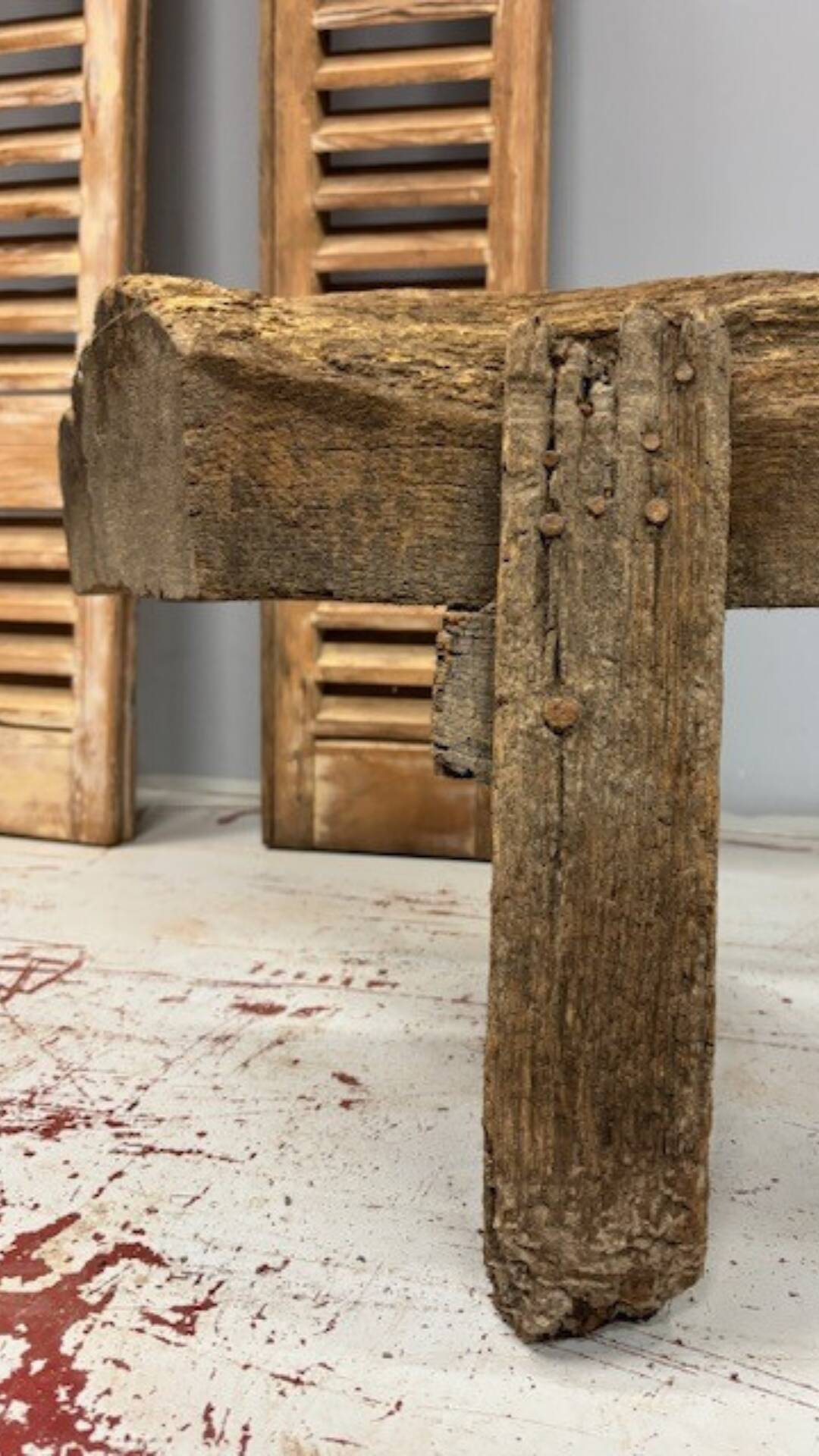 Wooden bench - Old beam